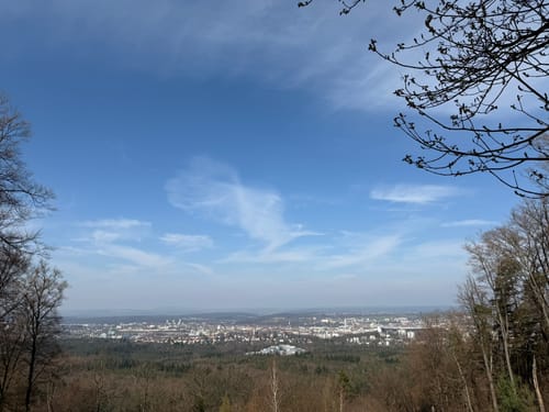 Erlebnispfad zum Humbergturm