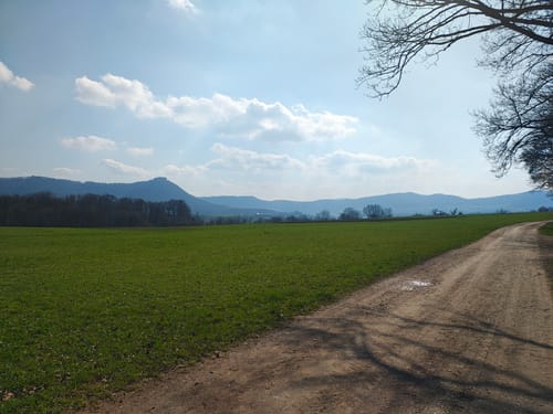 Von Metzingen nach Nürtingen über den Hohenneuffen