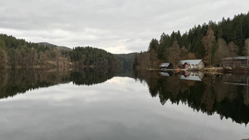 Vom Blaibacher Stauwehr zum Höllenstein Stauwehr