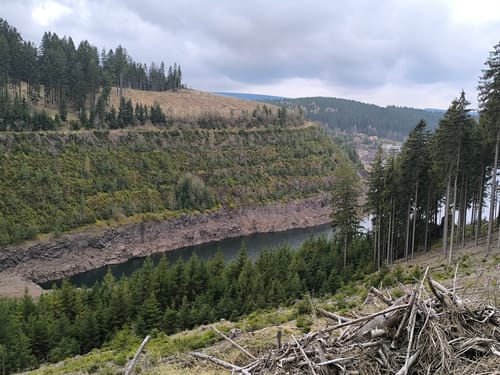 Rundweg um die Schmalwasser Talsperre