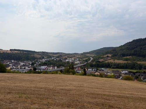 Felsenweg 5 - Prümer Burg (NaturWanderPark delux)