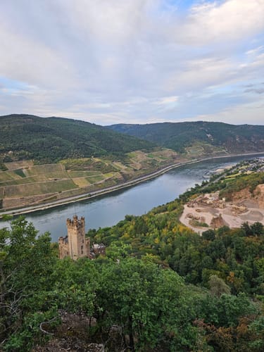 Über Salzkopf zum Sieben-Burgen-Blick