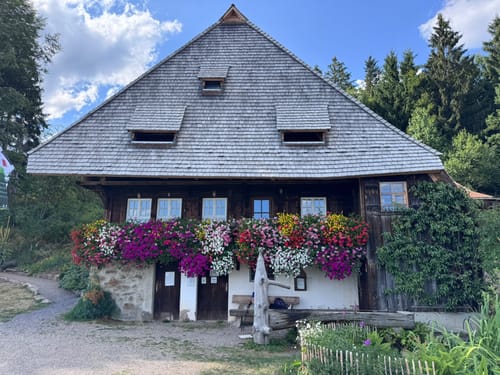 Sankt Märgen zu den Zweribach-Wasserfällen