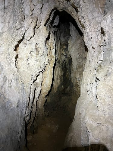 Neukirchner Höhlenweg
