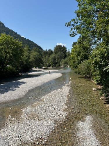 Von Bad Oberdorf entlang der Ostrach und zum Schleierfall
