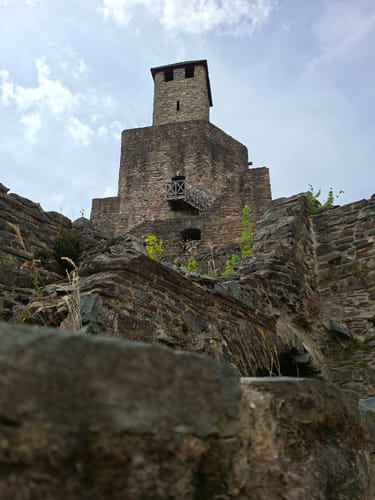Burg Grimburg und Wadrilltal