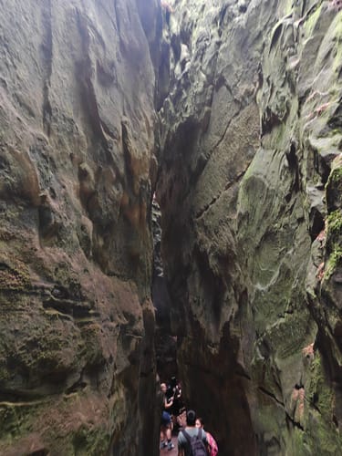 Teufelsschlucht und Keltenhöhle Rundweg