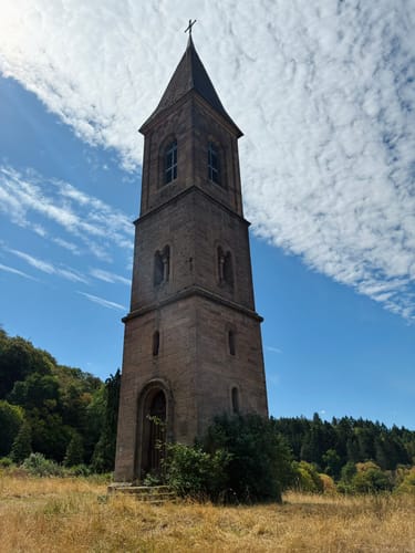 Rund um die Burg Falkenstein