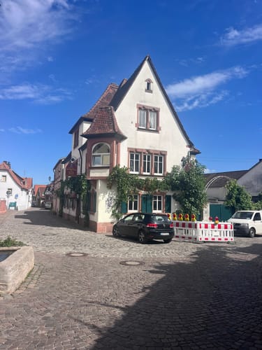 Von Eschbach zur Madenburg