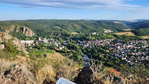 Zum Rotenfels und zur Bastei