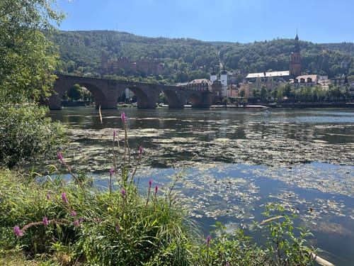 Zum St. Michaelskloster auf dem Heiligen Berg