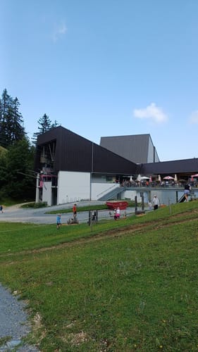 Hochfelln Seilbahn Mittelstation - Bergen