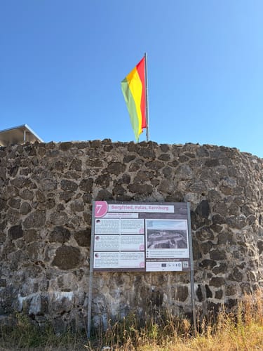 Auf den Schloßberg bei Waldeck