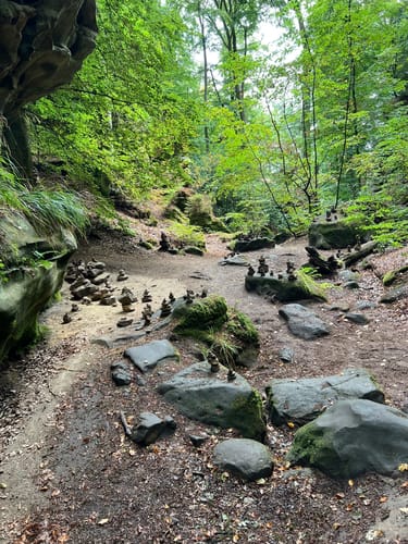 Teufelsschlucht und Keltenhöhle Rundweg