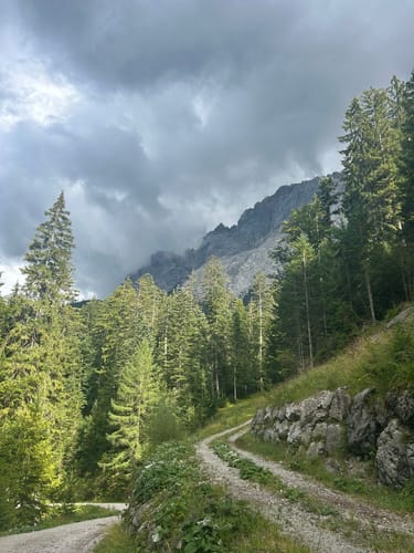 Eibsee Rundweg und Hochthörlehütte