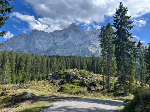 Eibsee Rundweg und Hochthörlehütte