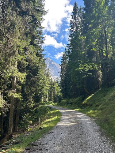 Eibsee Rundweg und Hochthörlehütte