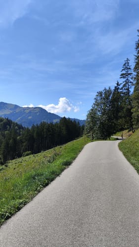 Durchs Oytal auf dem Dr-Hohenadel-Weg
