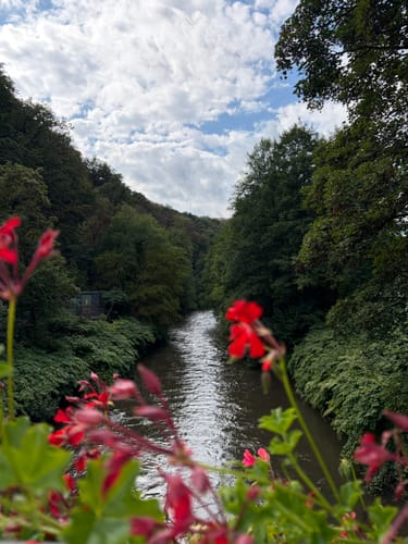 Entlang der Wupper von Schloss Burg