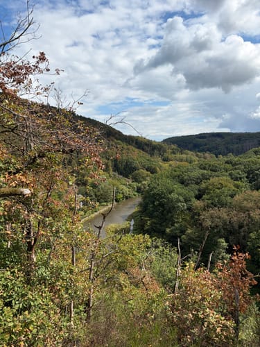 Entlang der Wupper von Schloss Burg