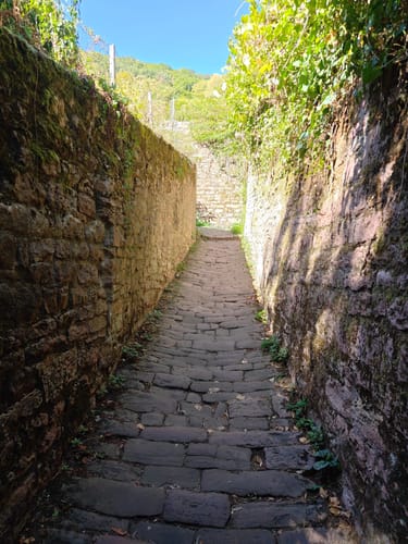 Zum St. Michaelskloster auf dem Heiligen Berg