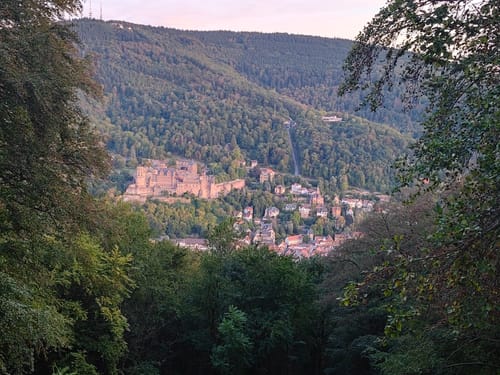 Zum St. Michaelskloster auf dem Heiligen Berg