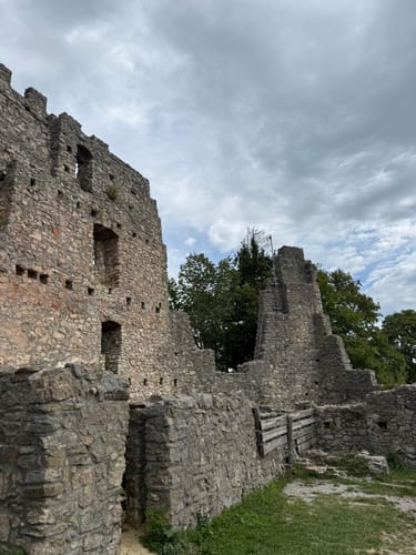 Burgruinen Eisenberg und Hohenfreyberg