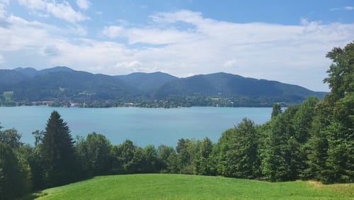 Tegernseer Höhenweg über den Neureuther Gipfel ab St. Quirin