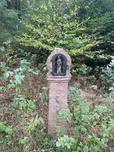 Schnapsbrunnenweg 2