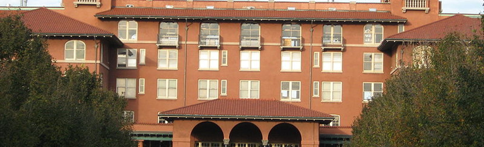 Hyde Park, Kenwood, and South Shore Neighborhoods Walking Tour