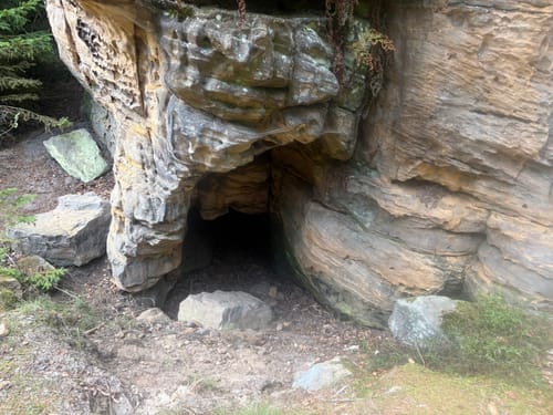 Bielatal Höhle und Felsen Tour