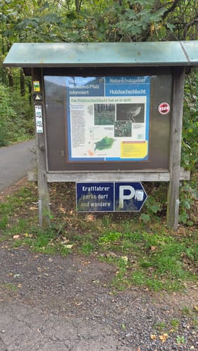 Holzbachschlucht und Secker Weiher Rundtour