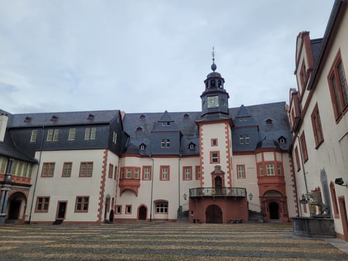 Lahnwanderweg Etappe 12: Braunfels - Weilburg