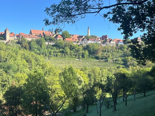 Rothenburg ob der Tauber: Alte Stadtmauer mit Wehrgang Runde