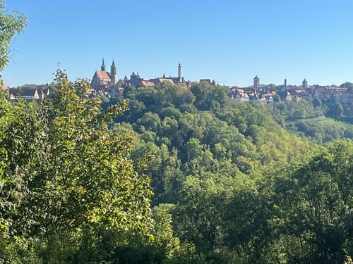 Rothenburg ob der Tauber: Alte Stadtmauer mit Wehrgang Runde