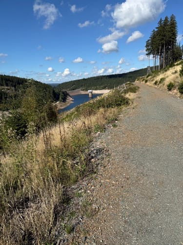 Rundweg um die Schmalwasser Talsperre