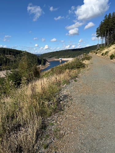 Rundweg um die Schmalwasser Talsperre