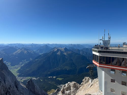 Eibsee Rundweg und Hochthörlehütte