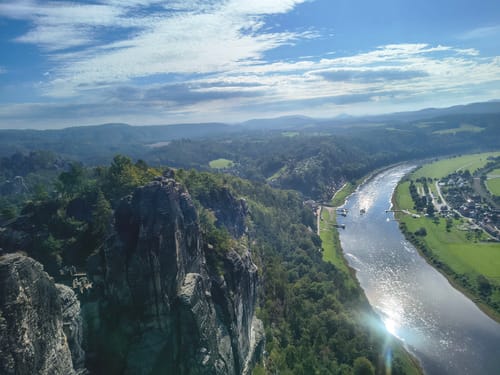 Lohmen: Über die Schwedenlöcher nach Kurort Rathen zur Bastei [CLOSED]