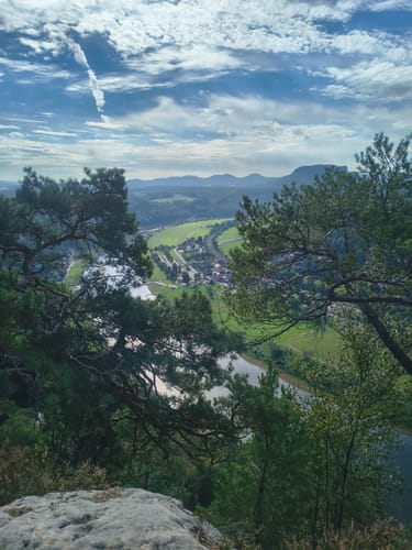 Lohmen: Über die Schwedenlöcher nach Kurort Rathen zur Bastei [CLOSED]