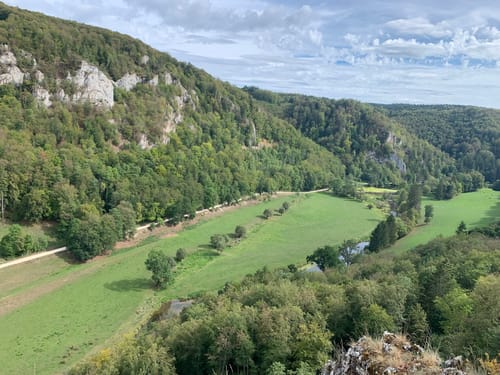 Donautal: Bergsteig - Ziegelhöhle - Ruine Kallenberg