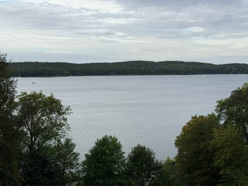Uferpromenade im Düppeler Forst