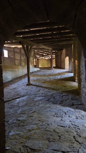 Rothenburg ob der Tauber: Alte Stadtmauer mit Wehrgang Runde