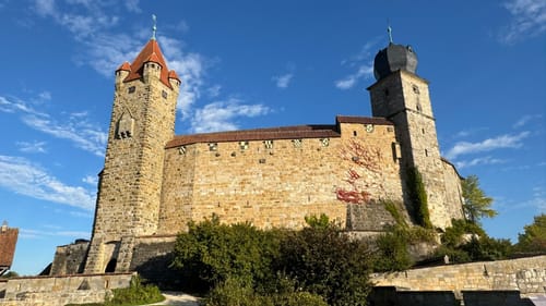 Durch den Hofgarten zur Coburger Veste