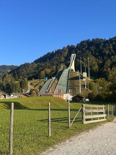 Wanderung durch die Partnachklamm und zurück über Graseck
