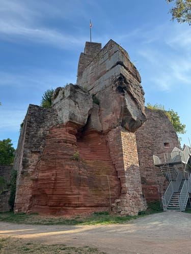 Landstuhl: Burg Nanstein - Alter Pavillonplatz
