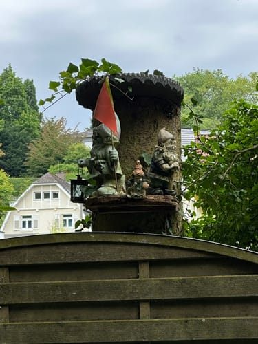 Durch den Kurpark Wiesbaden zum Sonnenberg