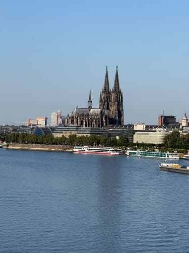 Köln Rundweg: Rheinpark - Skulpturenpark - Kölner Dom