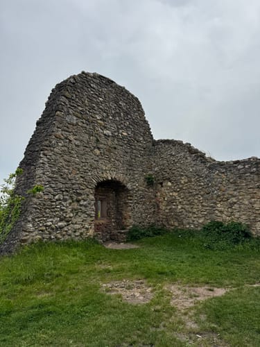 Von St. Georgen zur Schneeburg