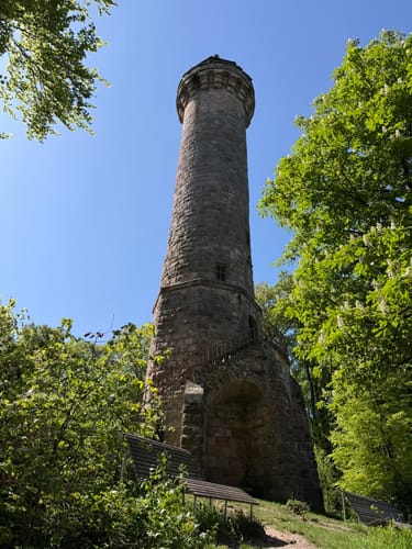 Erlebnispfad zum Humbergturm